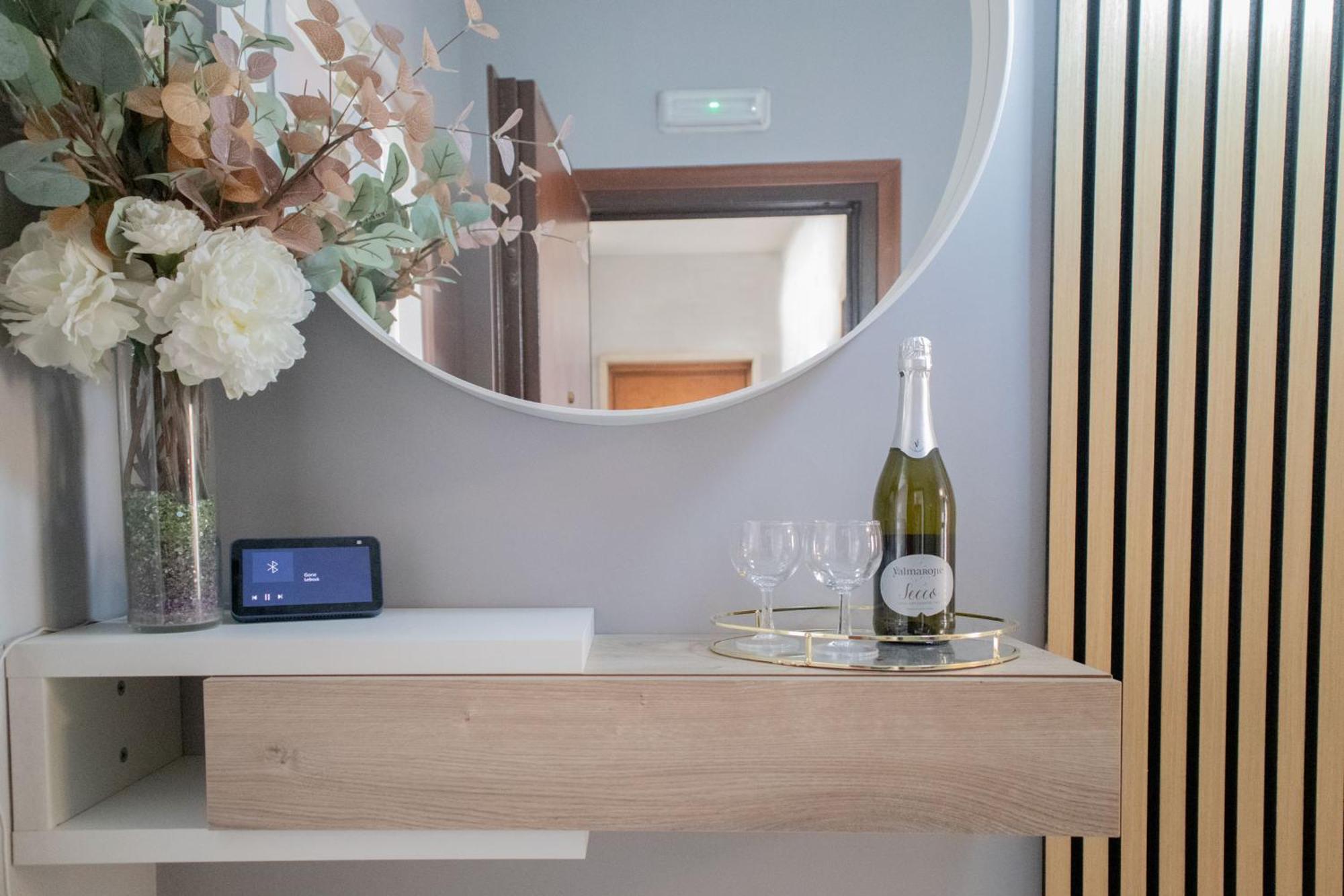 Sara'S Home - Modern Apartment Near Metro, Perfect For Families And Groups In 罗马 外观 照片